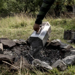 Charbonnière En Inox PETROMAX -Célèbre Barbecue Magasin charbonniere en inox petromax 7